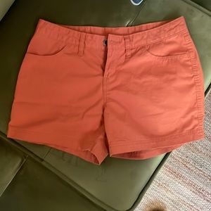 Patagonia Shorts Sz. 4 Burnt Orange